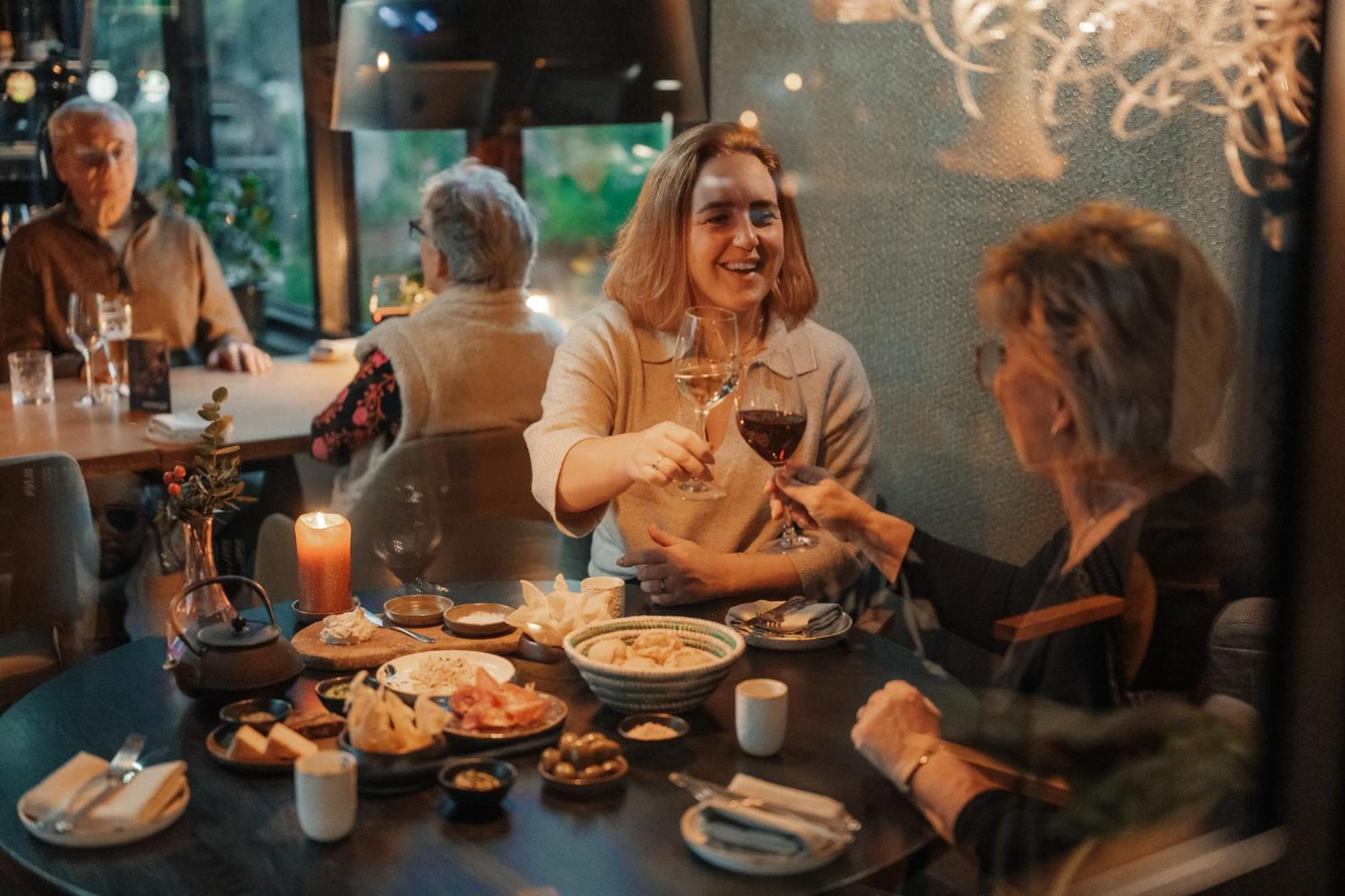 Ludiek Eten En Slapen Havelte Luaran gambar